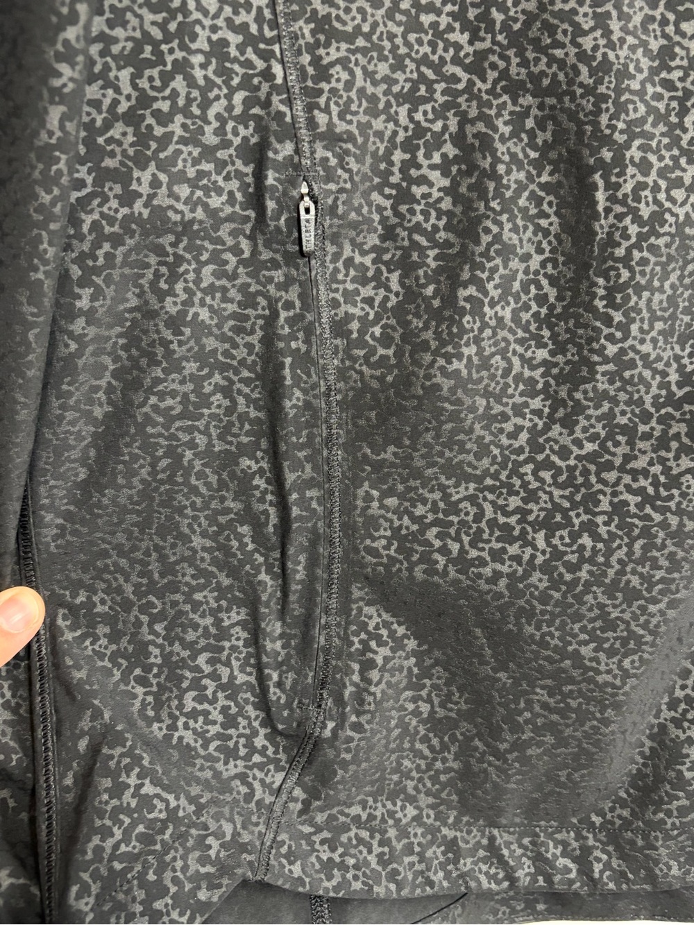 ATHLETA Running Free Printed Jacket Black Cosmos Hooded Running XL - Picture 9 of 15
